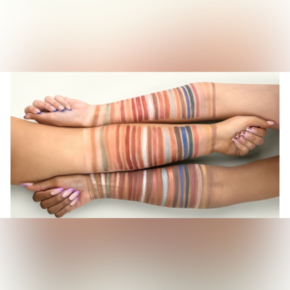 ❤️ 2 for $19 - Ciate Royal Edition Eyeshadow Palette, NIB - Picture 2 of 7